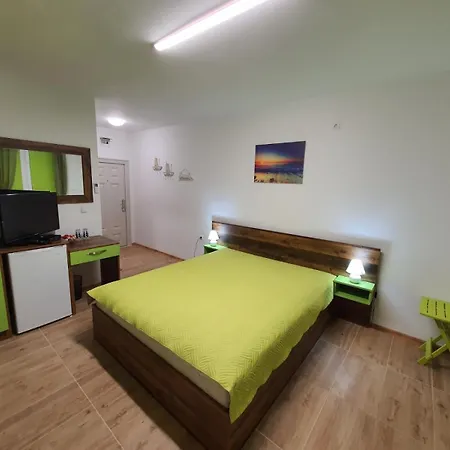 Appartement Neptun Green *